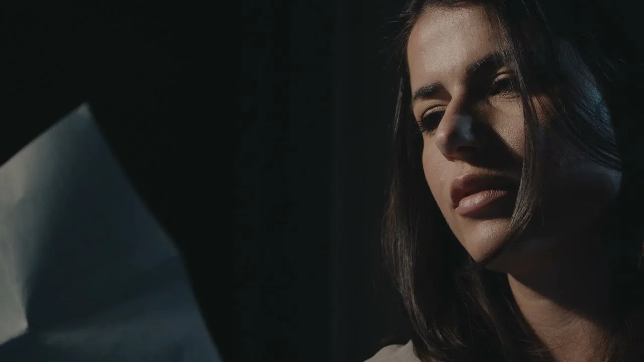 Still from the film Olio Favola